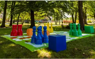 400px outdoor garden games.webp